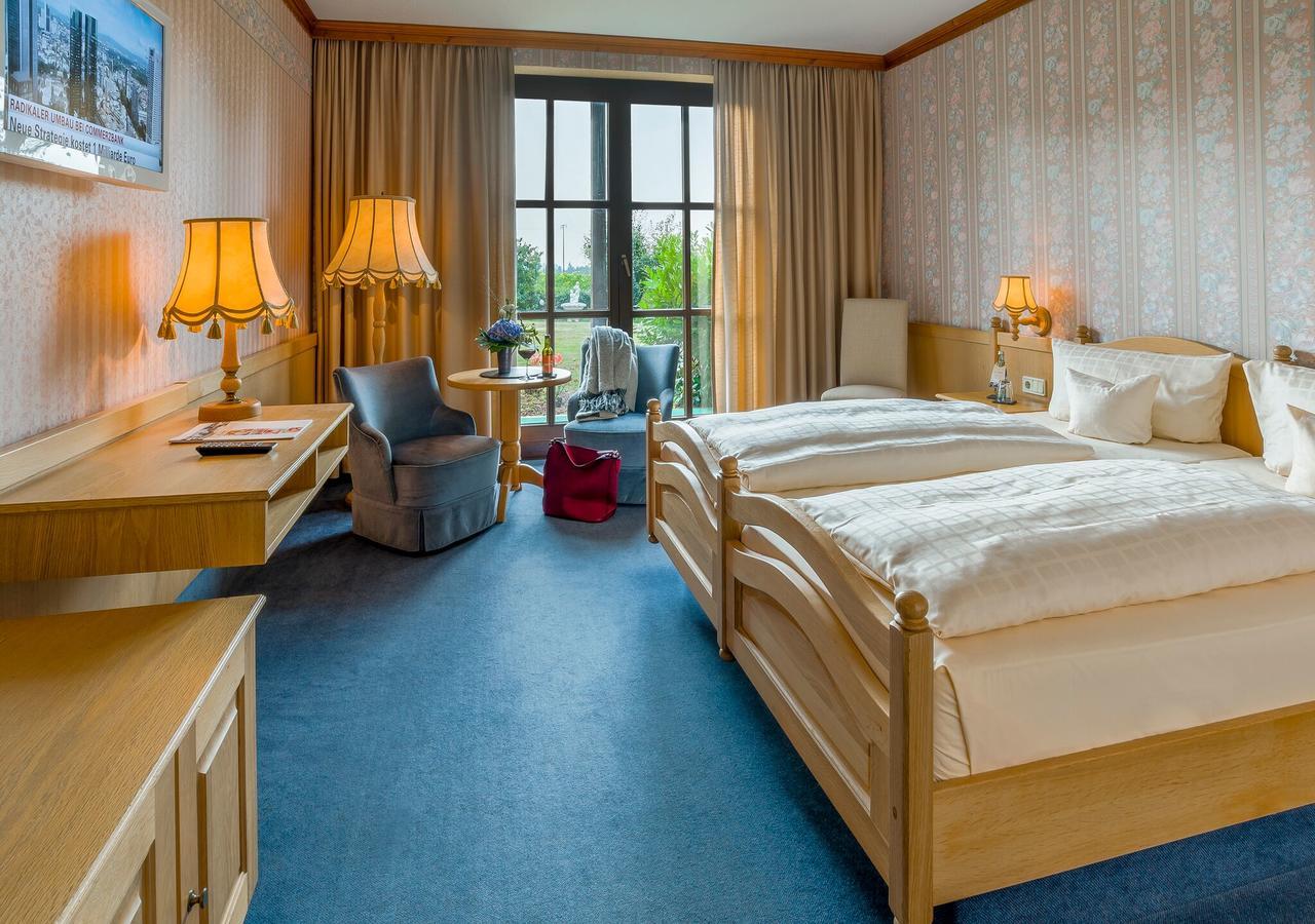 Krone Am Park - Gaestehaus Des Hotel Krone 알제나우인운터프랑켄 외부 사진