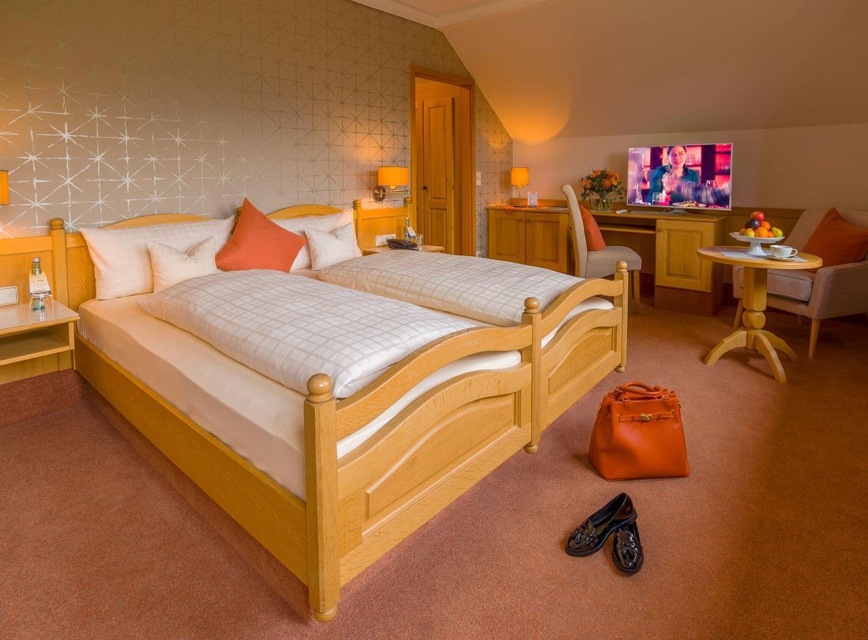 Krone Am Park - Gaestehaus Des Hotel Krone 알제나우인운터프랑켄 외부 사진